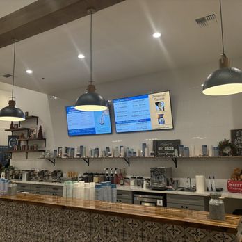 Eight Cow Creamery - The counter with the menu - Ice Cream & Frozen Yogurt Near Me - Ridgefield, Washington Eight Cow Creamery - The counter with the menu - Ice Cream & Frozen Yogurt Near Me - Ridgefield, Washington