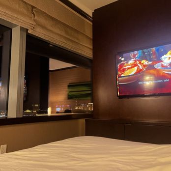 Vdara - Hotels Near Me - Las Vegas, Nevada