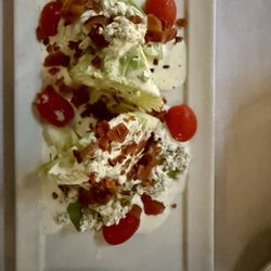 CQ's Restaurant Harbourtown - Wedge salad