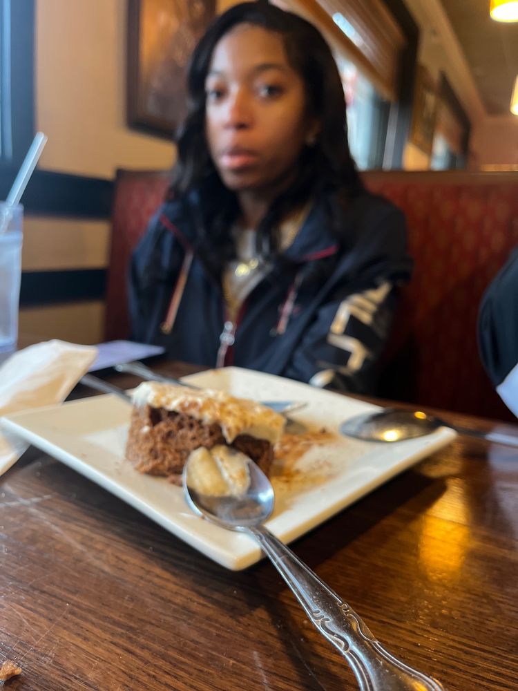 Anton’s Craft Kitchen, Oklahoma City Roadtrippers