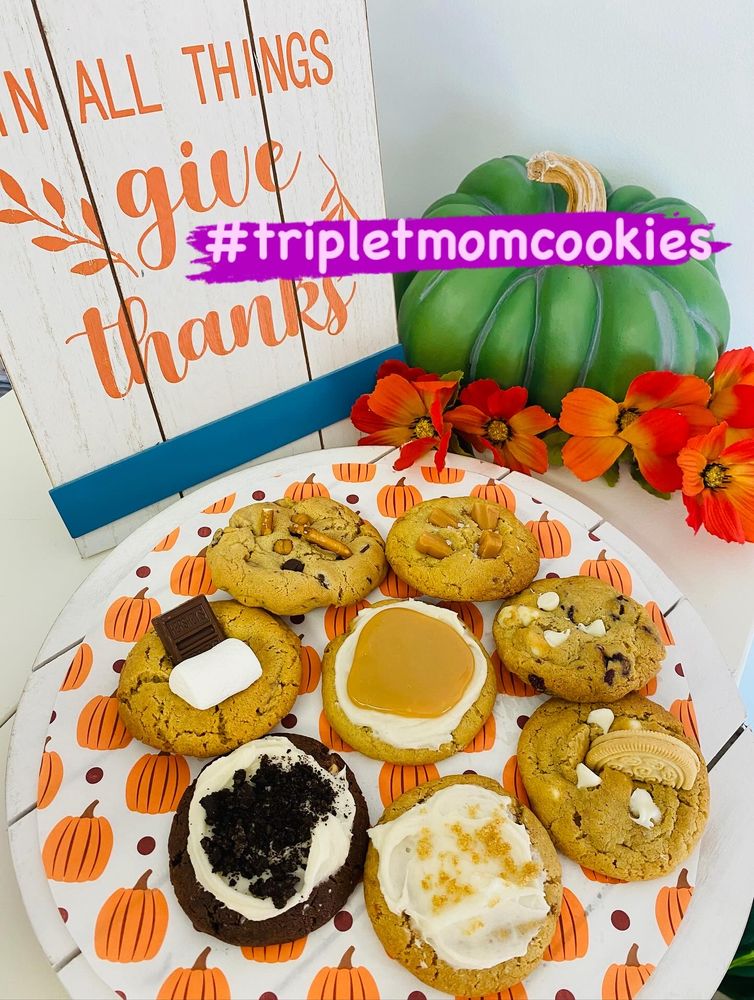 Triplet Mom Cookies Logo