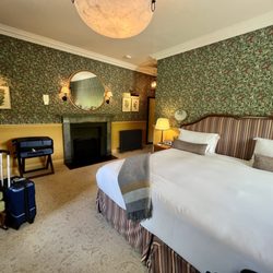 Ballynahinch Castle Hotel - Room #5 No AC, but I opened both windows to get a cross breeze. Plus there was a fan.