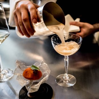 Alinea - New American Near Me - Chicago, Illinois
