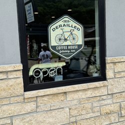 Derailled Coffee House - Front of Coffee Shop