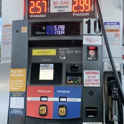 BJ's Gas