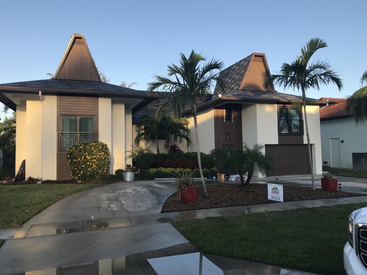 Sunrise Roofing Services Logo