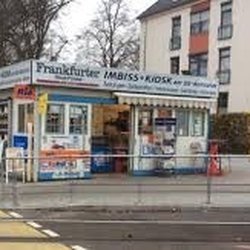 U.S. Consulate - This is the store where you can leave your electronic devices for 5 euros before entering the Embassy.