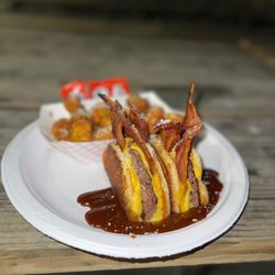 Don't Give Up Food Truck - Bitchin' Burger 10/10