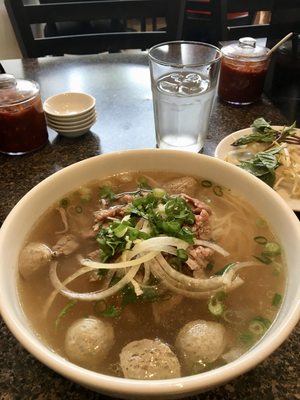 Pho Rachel by null