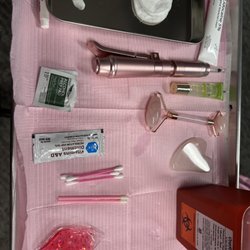 Ali's Destiny Wellness Bar - Needless Lip Fillers Available