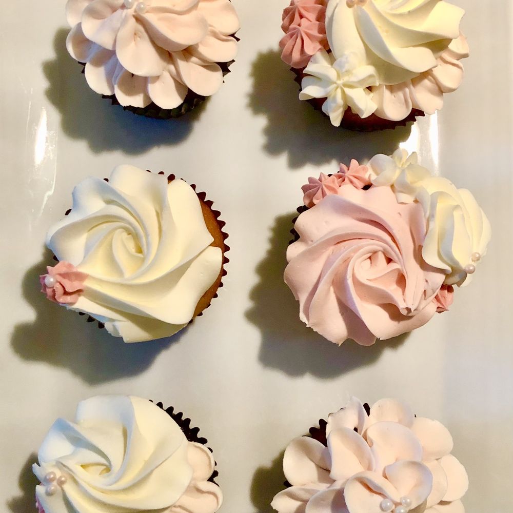 Marvel Cake - Pumpkin, chocolate, vanilla, and red velvet cupcakes - Bakeries Near Me - Campbell, California
