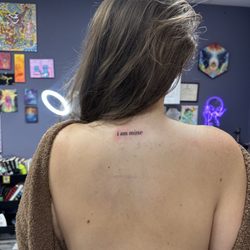 Feelgoodinkk - Top of back tattoo