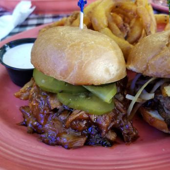 Jake's Roadhouse - Pulled pork slider - Barbeque Near Me - Monrovia, California