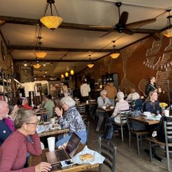 Windy Saddle Cafe