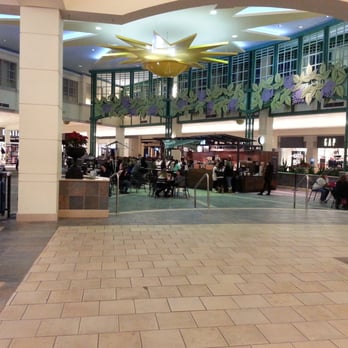 Summit Mall - Food Court - Shopping Centers Near Me - Fairlawn, Ohio
