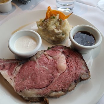 Chart House - Prime rib - Seafood Near Me - Portland, Oregon Chart House - Prime rib - Seafood Near Me - Portland, Oregon
