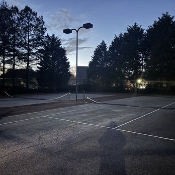 Community Management Associates - Tennis court - Property Management Near Me - Atlanta, Georgia Community Management Associates - Tennis court - Property Management Near Me - Atlanta, Georgia