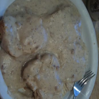 Fred's Diner - Biscuits and gravy (not much to look at but yummy) - Diners Near Me - Grayslake, Illinois