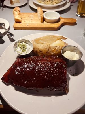 Chalet Restaurant & Bar by null