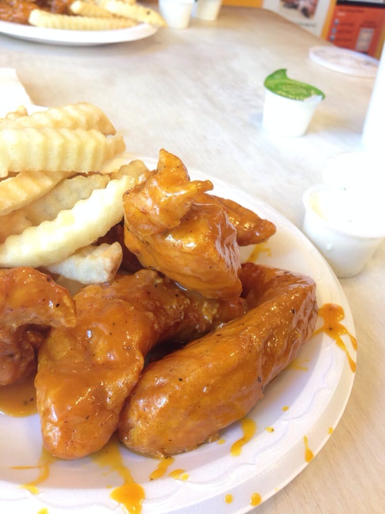 FRANCAR’S BUFFALO WINGS Updated October 2024 38 Reviews 1365 Linden Ave, Macon,