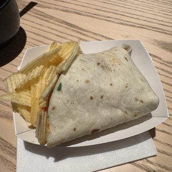Sapphire Lounge - Turkey and mushroom wrap - Airport Lounges Near Me - Phoenix, Arizona Sapphire Lounge - Turkey and mushroom wrap - Airport Lounges Near Me - Phoenix, Arizona