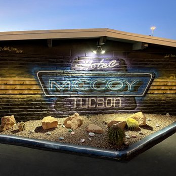 Hotel McCoy - Murals, murals everywhere - Hotels Near Me - Tucson, Arizona Hotel McCoy - Murals, murals everywhere - Hotels Near Me - Tucson, Arizona