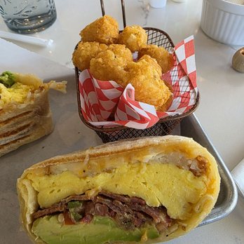 Braxton's Kitchen - Fluffy eggs! - Breakfast & Brunch Near Me - Camarillo, California