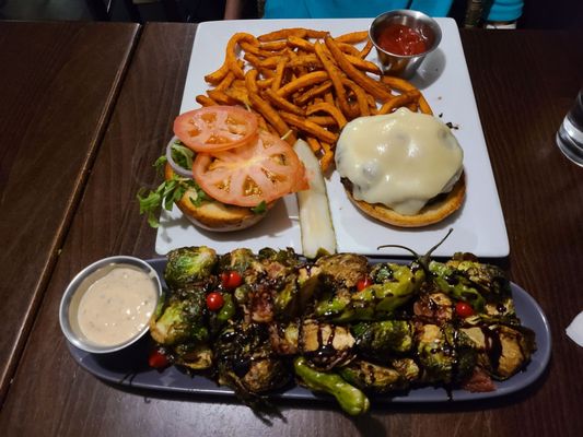 Zink Kitchen + Bar by null