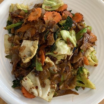 Bahn Thai - Pad see ew - Thai Near Me - San Diego, California Bahn Thai - Pad see ew - Thai Near Me - San Diego, California
