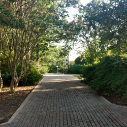 Middle Georgia State University - Macon Campus - Covered in shade