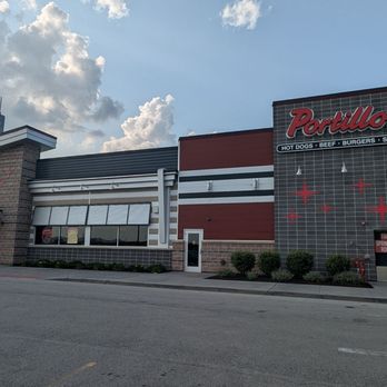 Portillo's Ft. Wayne - Hot Dogs Near Me - Fort Wayne, Indiana