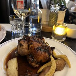 CÔTE Bar Bistro