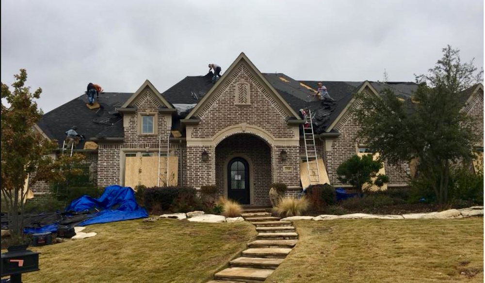 Slide of GreenLeaf Roofing