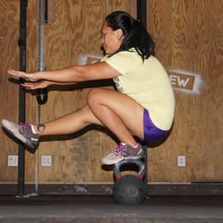CrossFit Crew - Pistol Squat on a Kettlebell