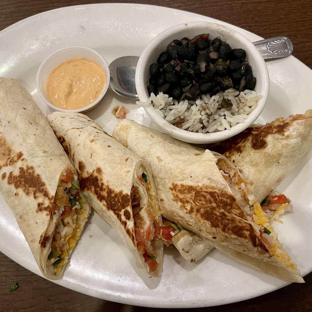 Half Shells - SERAFIN FISH TACOS - Fish & Chips Near Me - Katy, Texas Half Shells - SERAFIN FISH TACOS - Fish & Chips Near Me - Katy, Texas