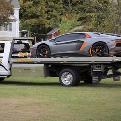 Dingee's Towing - Whether it's your classic car or your brand new Lamborghini, we treat yours like it's our own