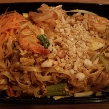 Singha Thai - A year later, tried the pad thai again. Still dry, bland and the shrimp are freezer burned. I need to try a better dish! - Thai Near Me - Bakersfield, California Singha Thai - A year later, tried the pad thai again. Still dry, bland and the shrimp are freezer burned. I need to try a better dish! - Thai Near Me - Bakersfield, California