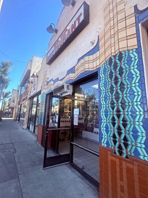 Wa Wa Restaurant by null