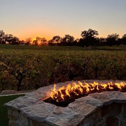 Grand Reserve Inn - Love the fire pit