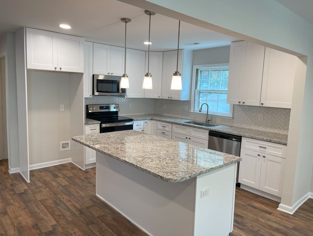 AG CONSTRUCTION MANAGEMENT Updated September 2024 19 Photos 5000 Centre Green Way, Cary