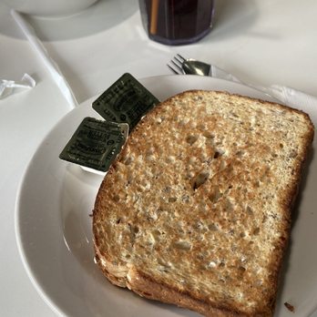 Cinnamon Pancake House - Multi grain toast - Breakfast & Brunch Near Me - South Elgin, Illinois