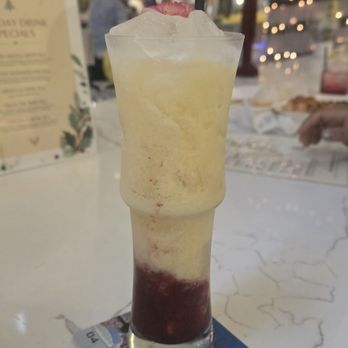Valor - Cocktail Bars Near Me - Aiea, Hawaii