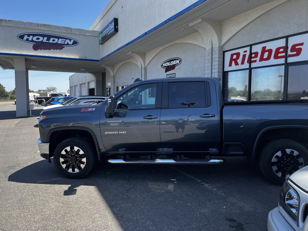 HOLDEN COLLISION Updated August 2024 10 Photos & 24 Reviews 4050