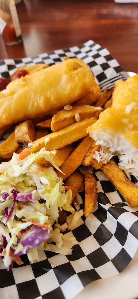 P Bass Fish and Chips Logo