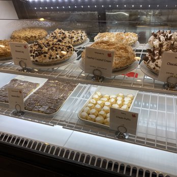Maple Leaf Diner - American Near Me - Dallas, Texas Maple Leaf Diner - American Near Me - Dallas, Texas