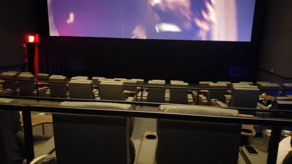 CMX CinéBistro Halcyon by null