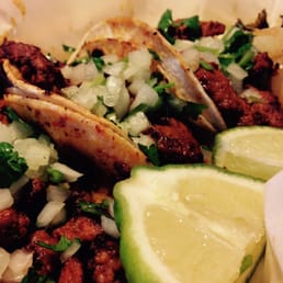 Tacos al pastor