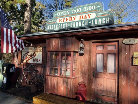 Billy Gail's by null
