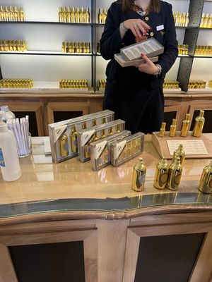 Parfumerie Fragonard - Usine Laboratoire de Èze by null