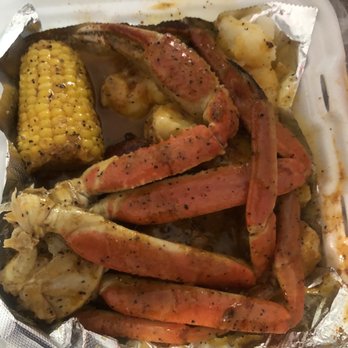Mr3s Crabpot Seafood Takeout - crab only 1 cluster platter w/ corn and potatoes - Seafood Near Me - Charlotte, North Carolina Mr3s Crabpot Seafood Takeout - crab only 1 cluster platter w/ corn and potatoes - Seafood Near Me - Charlotte, North Carolina
